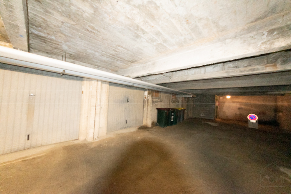 GARAGE - SECURISE - 14 M2 photo 2
